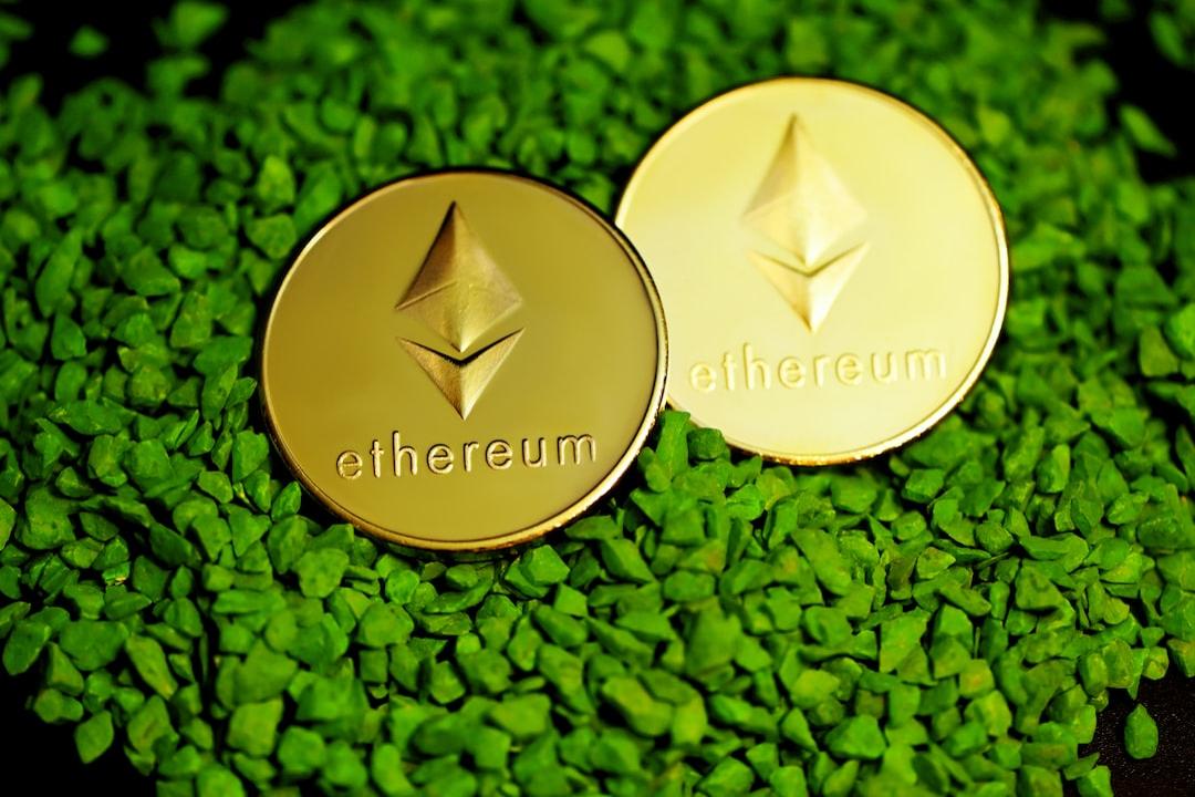 机构需求助推比特币乐观情绪，目标价逼近21万美元
